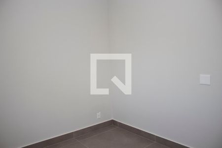 Quarto de apartamento à venda com 1 quarto, 39m² em Santa Efigênia, Belo Horizonte