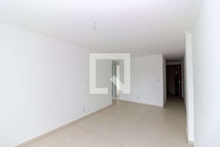 Sala de apartamento para alugar com 3 quartos, 85m² em Vila Valqueire, Rio de Janeiro