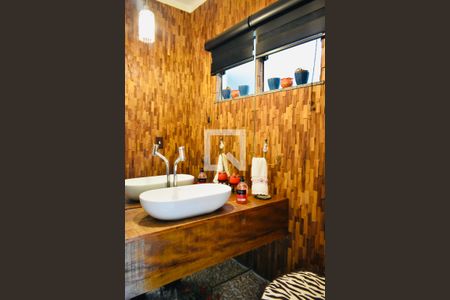 Lavabo de casa à venda com 3 quartos, 132m² em Vila da Saúde, São Paulo