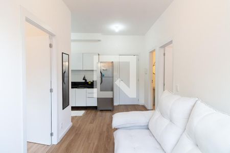Sala/Cozinha de apartamento para alugar com 2 quartos, 51m² em Vila Butantã, São Paulo