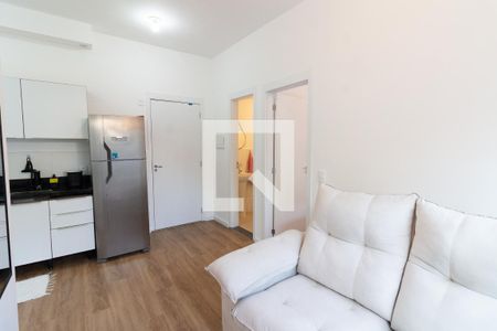 Sala/Cozinha de apartamento para alugar com 2 quartos, 51m² em Vila Butantã, São Paulo