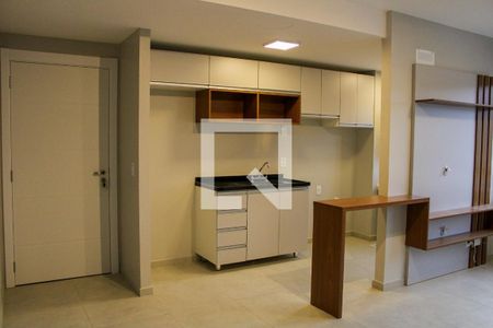 Cozinha e Área de Serviço de apartamento à venda com 2 quartos, 56m² em Partenon, Porto Alegre