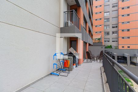 Varanda de kitnet/studio para alugar com 1 quarto, 50m² em Santo Amaro, São Paulo