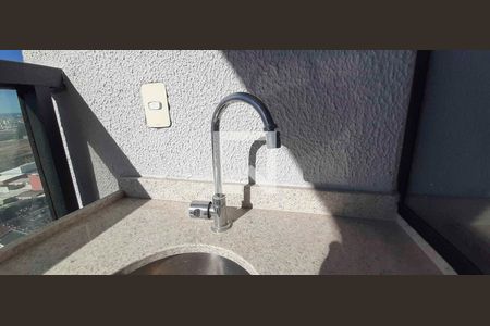 Apartamento para alugar com 2 quartos, 61m² em Km 18, Osasco