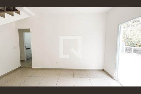 Sala de casa para alugar com 5 quartos, 300m² em Lauzane Paulista, São Paulo