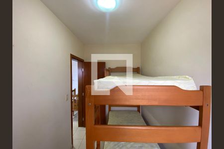 Quarto 2 de apartamento para alugar com 2 quartos, 65m² em Guilhermina, Praia Grande