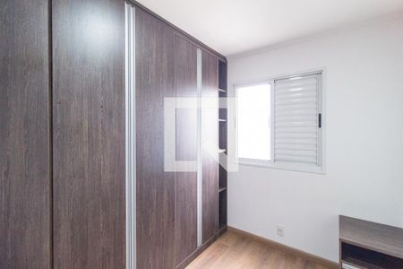 Quarto 2 de apartamento à venda com 3 quartos, 63m² em Km 18, Osasco