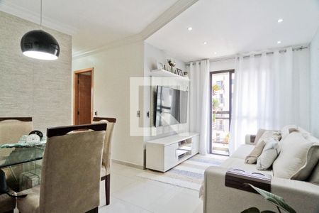 Sala de apartamento à venda com 3 quartos, 72m² em Vila Carbone, São Paulo