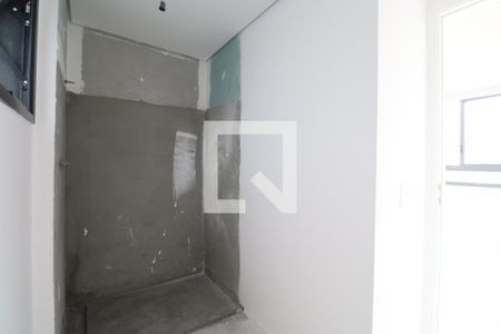 Banheiro da Suíte 1 de apartamento à venda com 2 quartos, 125m² em Vila Ipojuca, São Paulo