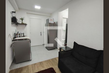 Sala/Cozinha de apartamento à venda com 2 quartos, 44m² em Jardim São Luís, São Paulo