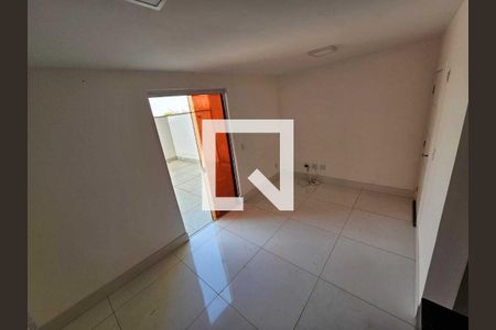 Apartamento para alugar com 2 quartos, 160m² em Cabral, Contagem