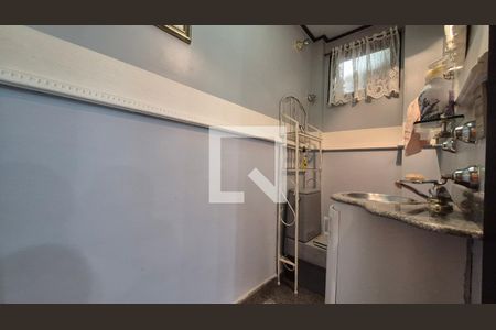 Lavabo de apartamento à venda com 4 quartos, 140m² em Jardim, Santo André