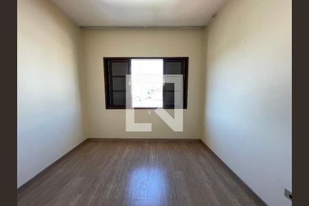 Quarto 3 de casa à venda com 3 quartos, 243m² em Jaguaré, São Paulo