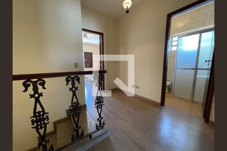 Hall quartos de casa à venda com 3 quartos, 243m² em Jaguaré, São Paulo