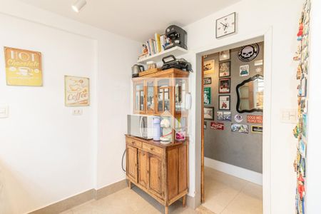 Cozinha de apartamento à venda com 2 quartos, 97m² em Vila Nova Conceição, São Paulo