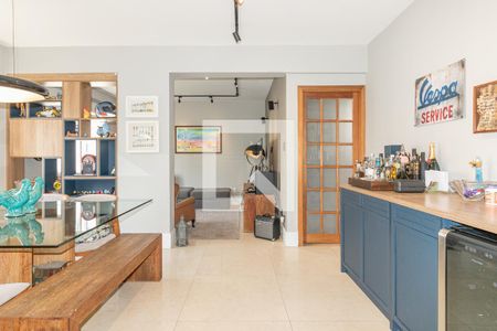 Sala de apartamento à venda com 2 quartos, 97m² em Vila Nova Conceição, São Paulo