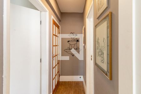 Corredor de apartamento à venda com 2 quartos, 97m² em Vila Nova Conceição, São Paulo