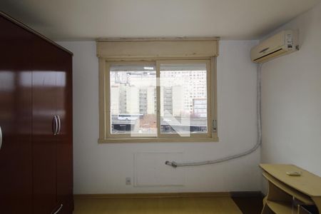 Quarto 1 de apartamento para alugar com 2 quartos, 68m² em Centro Histórico, Porto Alegre