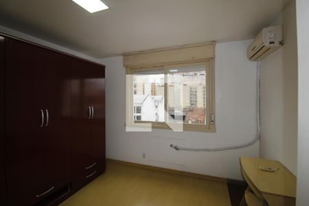 Quarto 1 de apartamento para alugar com 2 quartos, 68m² em Centro Histórico, Porto Alegre