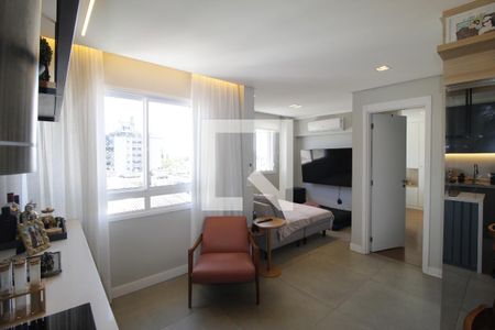 Sala de apartamento à venda com 1 quarto, 57m² em Passo da Areia, Porto Alegre