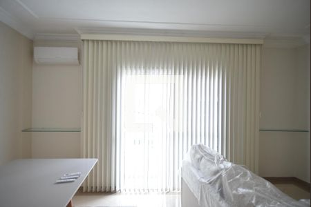 Sala de casa à venda com 3 quartos, 146m² em Vila Gilda, Santo André