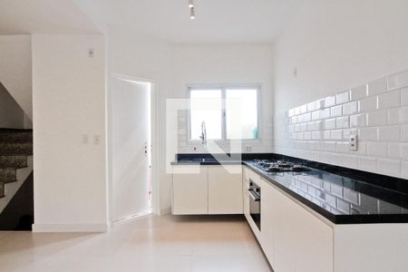 Sala/Cozinha de casa de condomínio à venda com 3 quartos, 157m² em Chora Menino, São Paulo