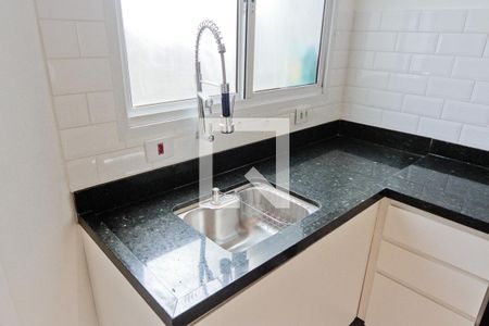 Sala/Cozinha de casa de condomínio à venda com 3 quartos, 157m² em Chora Menino, São Paulo