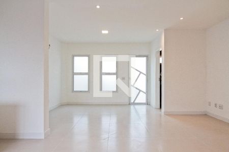 Sala/Cozinha de casa de condomínio à venda com 3 quartos, 157m² em Chora Menino, São Paulo