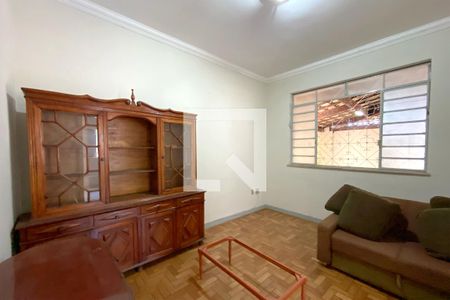 Quarto 2 de casa para alugar com 3 quartos, 360m² em Renascença, Belo Horizonte