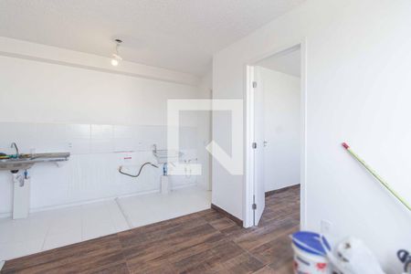 Sala/Cozinha de apartamento para alugar com 2 quartos, 32m² em Ipiranga, São Paulo