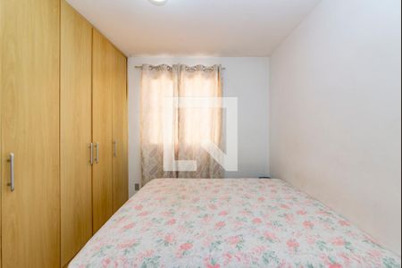 Quarto 1 de apartamento para alugar com 3 quartos, 110m² em Caiçaras, Belo Horizonte