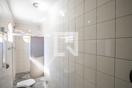 Banheiro da Suíte de casa para alugar com 3 quartos, 1000m² em Parque Novo Mundo, São Paulo