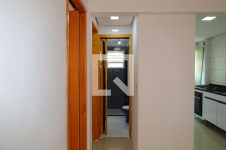 Sala de apartamento para alugar com 2 quartos, 45m² em Jardim Redil, São Paulo