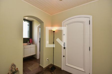 Hall de Entrada de casa para alugar com 4 quartos, 700m² em Fazenda Morumbi, São Paulo