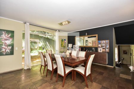 Sala de casa para alugar com 4 quartos, 700m² em Fazenda Morumbi, São Paulo