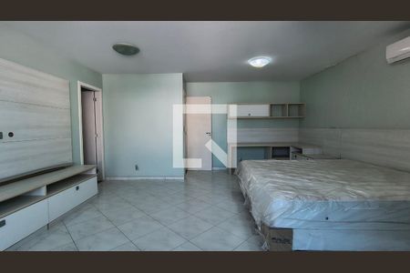 Suíte 1 de casa de condomínio à venda com 3 quartos, 300m² em Vargem Pequena, Rio de Janeiro