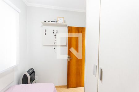 Quarto de apartamento à venda com 3 quartos, 180m² em Campestre, Santo André