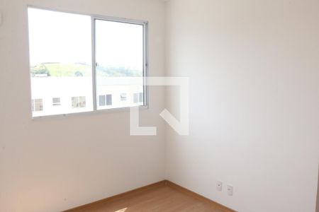 Quarto 1 de apartamento para alugar com 2 quartos, 48m² em Jardim Alvorada, Nova Iguaçu