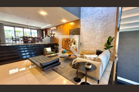 Sala de casa de condomínio à venda com 4 quartos, 533m² em Residencial Tambore 10, Santana de Parnaíba