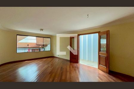 Sala de casa para alugar com 4 quartos, 220m² em Vila Madalena, São Paulo