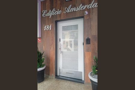 Fachada de apartamento para alugar com 1 quarto, 80m² em Santa Ifigênia, São Paulo
