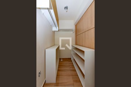 Closet da suíte de apartamento à venda com 3 quartos, 115m² em Alto Caiçaras, Belo Horizonte