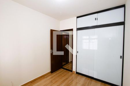 Quarto 1 de apartamento para alugar com 3 quartos, 115m² em Alto Caiçaras, Belo Horizonte