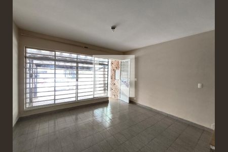Sala de casa à venda com 2 quartos, 105m² em Vila São José, São Paulo
