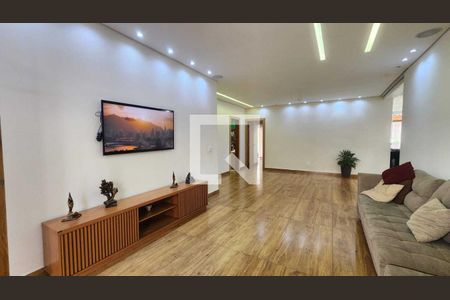 Sala de casa à venda com 4 quartos, 384m² em Santa Cruz Industrial, Contagem