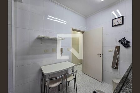 Cozinha de apartamento para alugar com 2 quartos, 112m² em Ponta da Praia, Santos