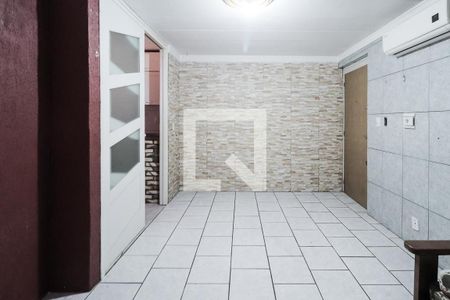 Sala de apartamento para alugar com 2 quartos, 60m² em Igara, Canoas