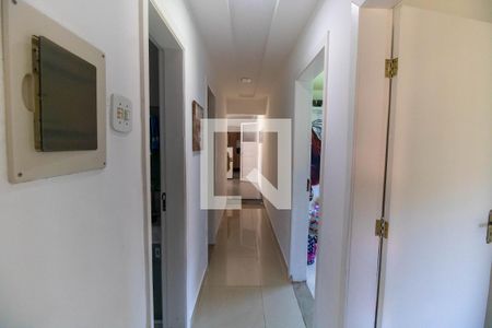 Corredor  de casa para alugar com 3 quartos, 450m² em Itaipu, Niterói