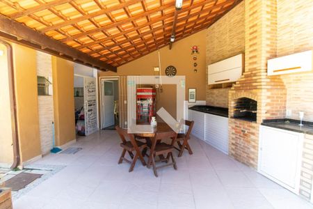 Área externa de casa para alugar com 3 quartos, 450m² em Itaipu, Niterói