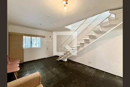 Sala de casa para alugar com 2 quartos, 110m² em Chácara Santo Antônio (zona Sul), São Paulo